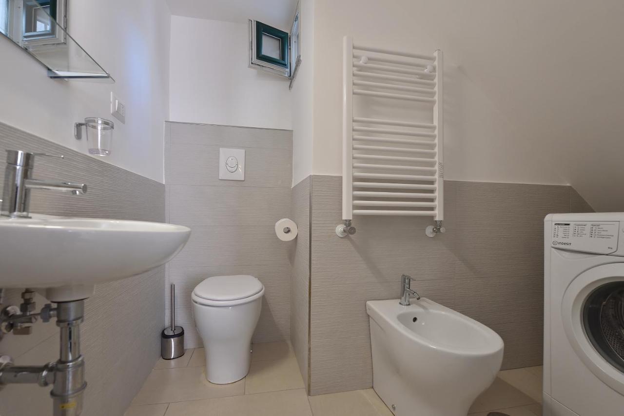 Sirena Apartment มินอริ ภายนอก รูปภาพ
